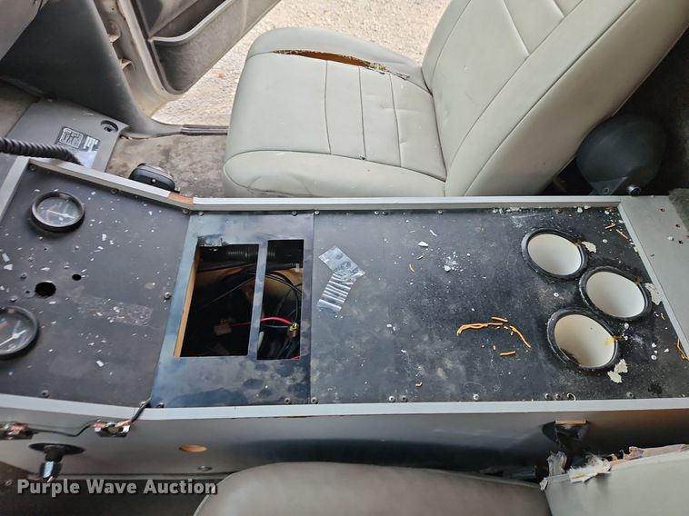 image for item DP2448 1991 Ford F350 XL  ambulance