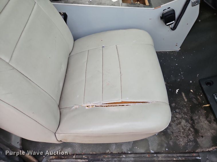 image for item DP2448 1991 Ford F350 XL  ambulance