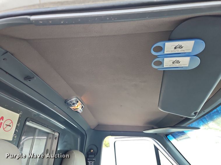 image for item DP2448 1991 Ford F350 XL  ambulance