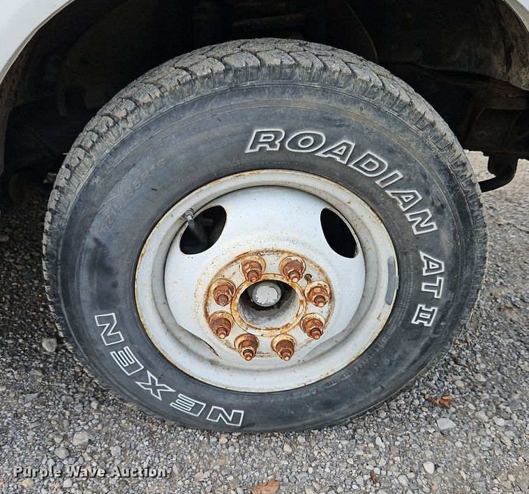 image for item DP2448 1991 Ford F350 XL  ambulance