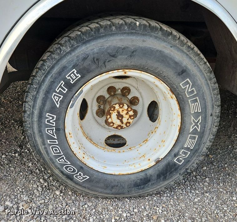 image for item DP2448 1991 Ford F350 XL  ambulance