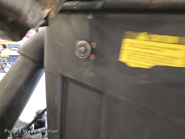 image for item DP2472 John Deere  leaf vacuum