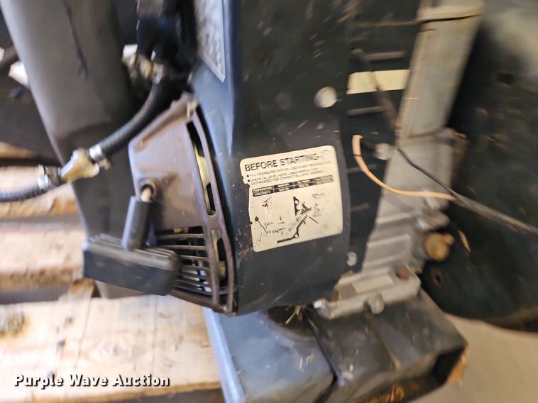 image for item DP2472 John Deere  leaf vacuum