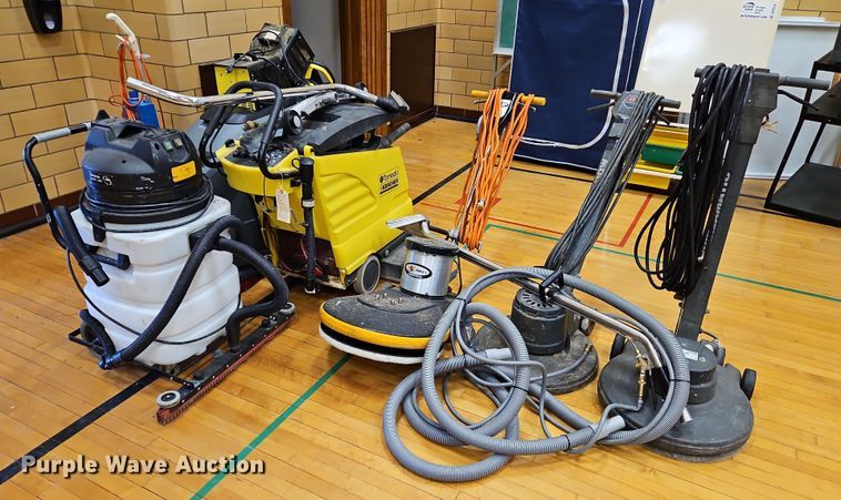 image for item DP2520 Floor cleaning equipment