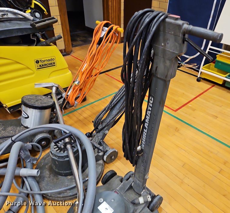 image for item DP2520 Floor cleaning equipment