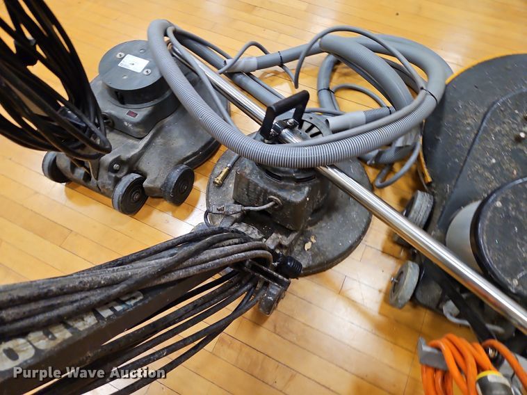 image for item DP2520 Floor cleaning equipment