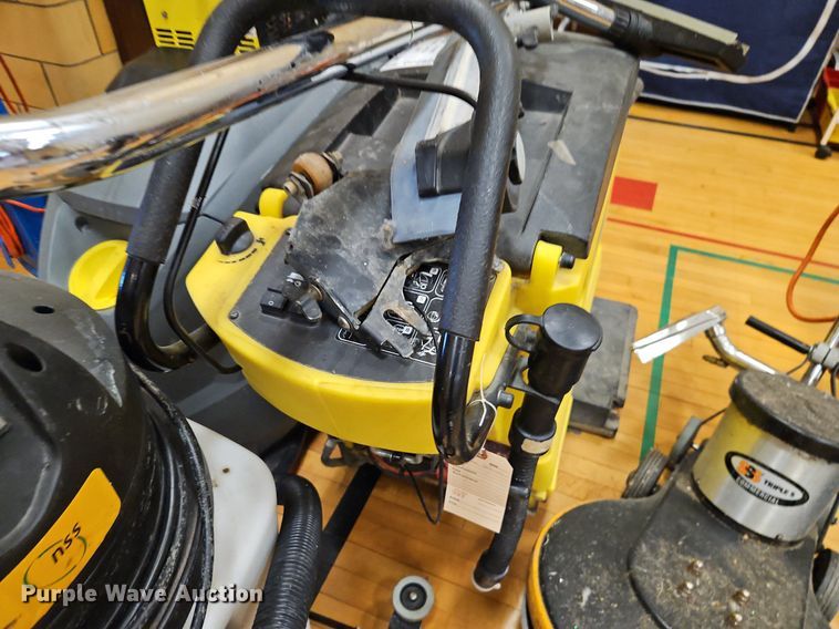 image for item DP2520 Floor cleaning equipment