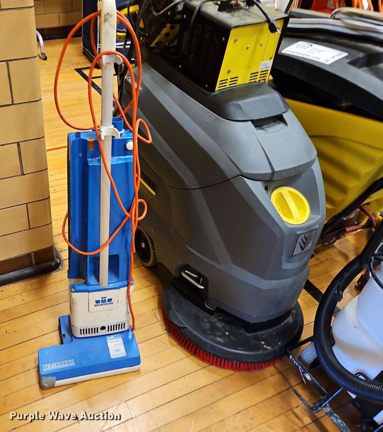 image for item DP2520 Floor cleaning equipment