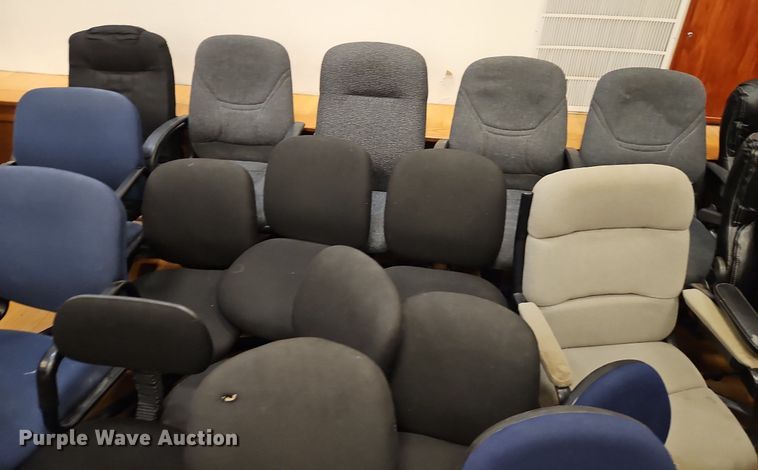 image for item DP2524 Approximately 38 office chairs