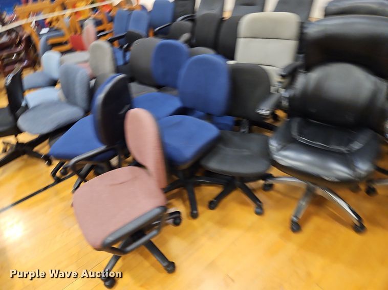 image for item DP2524 Approximately 38 office chairs