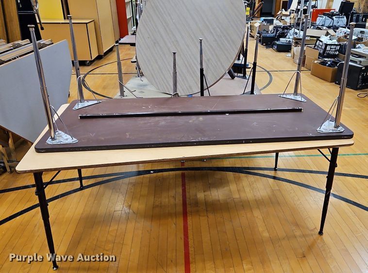 image for item DP2526 Approximately 20 tables