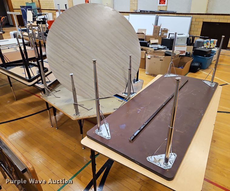 image for item DP2526 Approximately 20 tables