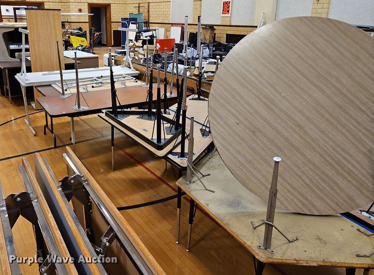 image for item DP2526 Approximately 20 tables