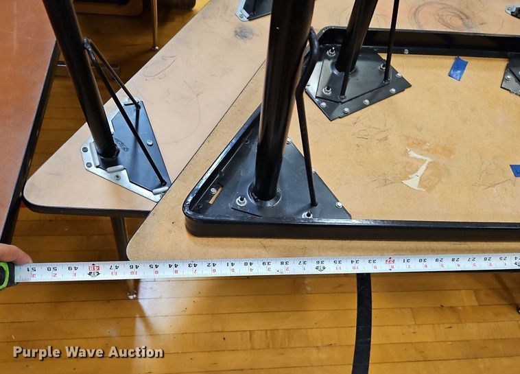 image for item DP2526 Approximately 20 tables