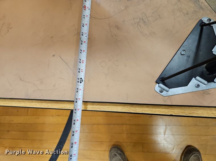 image for item DP2526 Approximately 20 tables