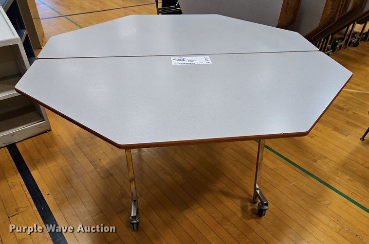 image for item DP2527 Tables