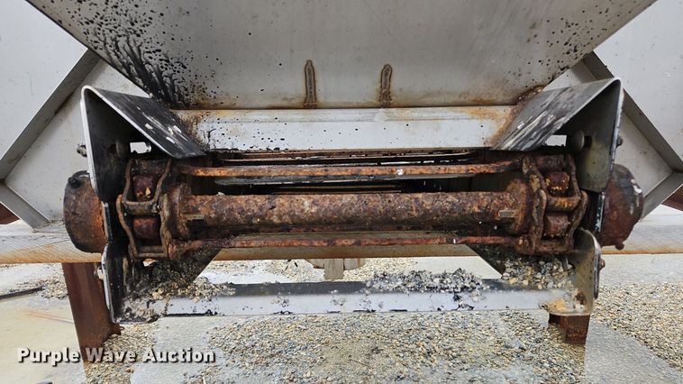 image for item DP6167 Western Striker  spreader