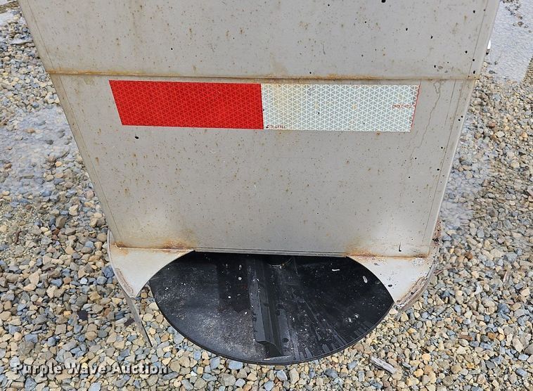 image for item DP6167 Western Striker  spreader