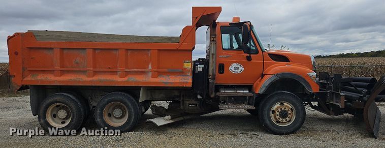 image for item DP6168 2008 International WorkStar 7600  dump truck