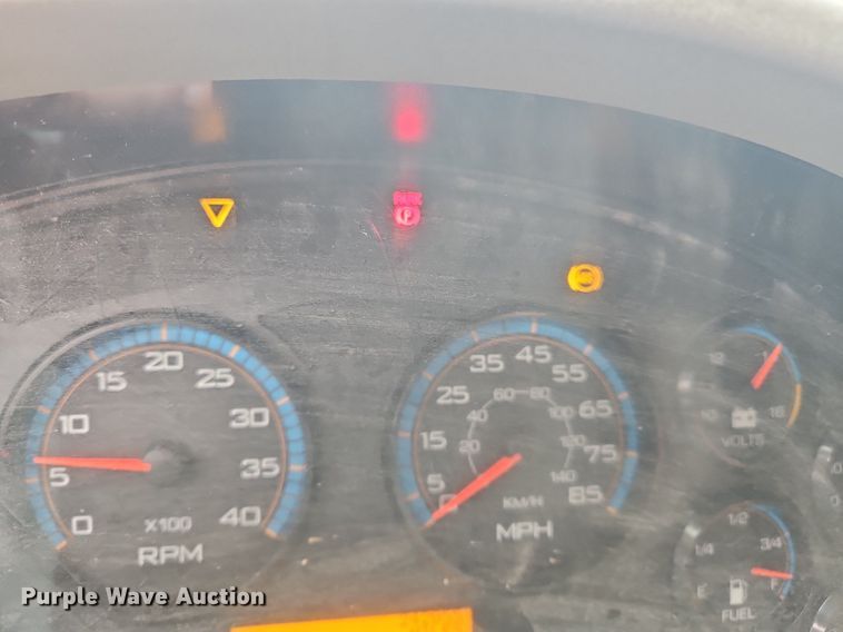 image for item DP6168 2008 International WorkStar 7600  dump truck