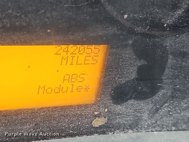 image for item DP6168 2008 International WorkStar 7600  dump truck