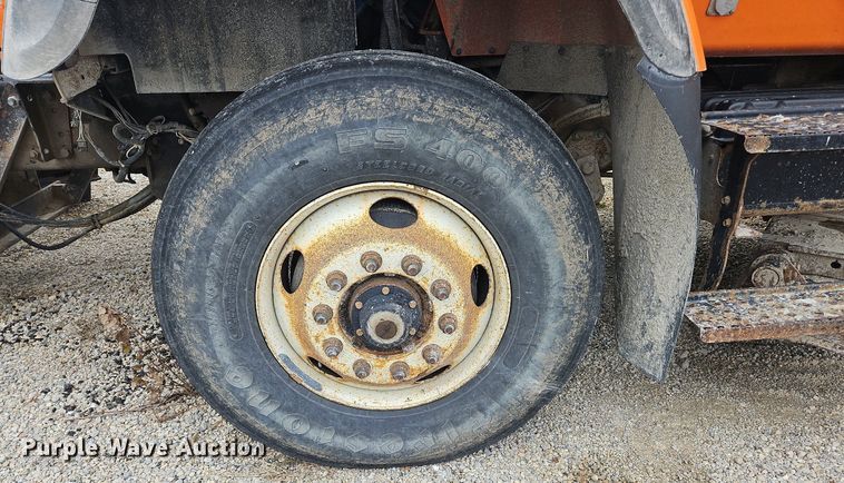 image for item DP6168 2008 International WorkStar 7600  dump truck