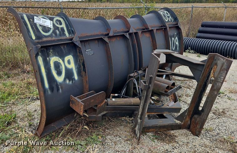 image for item DP6169 11" W snow plow