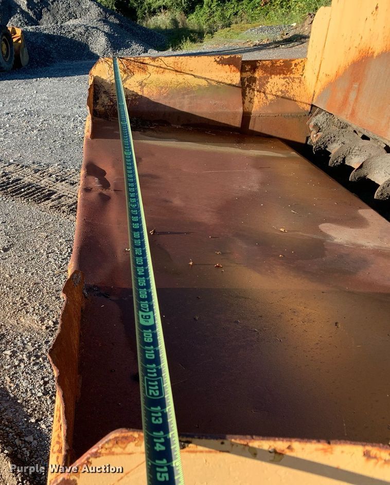 image for item DP8673 1975 Puckett T450  paver