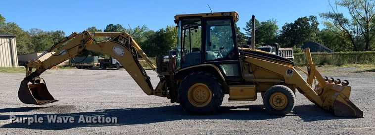 image for item DP8676 2002 Caterpillar 416D  backhoe
