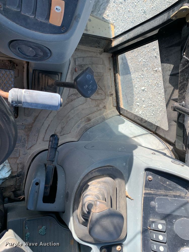 image for item DP8676 2002 Caterpillar 416D  backhoe