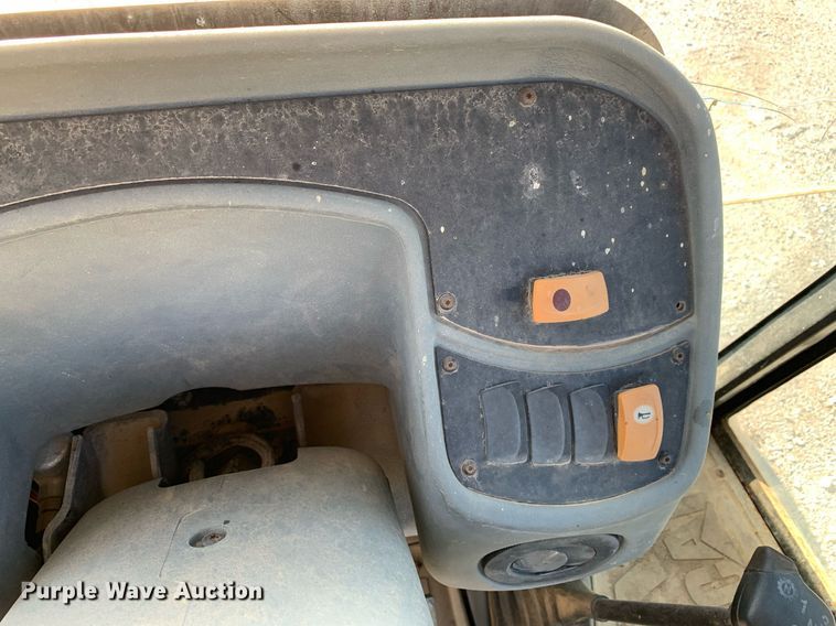 image for item DP8676 2002 Caterpillar 416D  backhoe