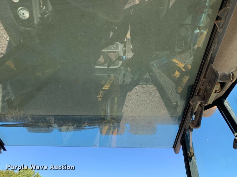 image for item DP8676 2002 Caterpillar 416D  backhoe