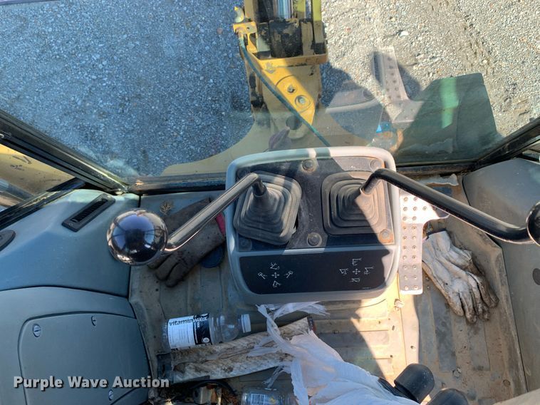 image for item DP8676 2002 Caterpillar 416D  backhoe