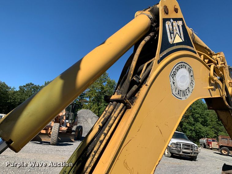 image for item DP8676 2002 Caterpillar 416D  backhoe
