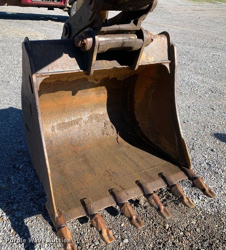 image for item DP8676 2002 Caterpillar 416D  backhoe