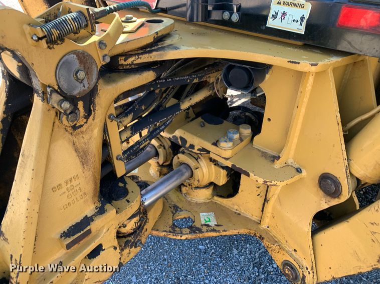 image for item DP8676 2002 Caterpillar 416D  backhoe