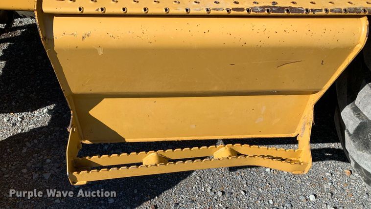 image for item DP8676 2002 Caterpillar 416D  backhoe