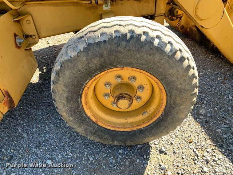 image for item DP8676 2002 Caterpillar 416D  backhoe