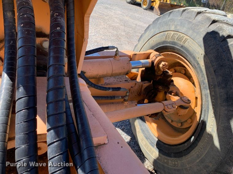 image for item DP8677 2006 Case 865  motor grader