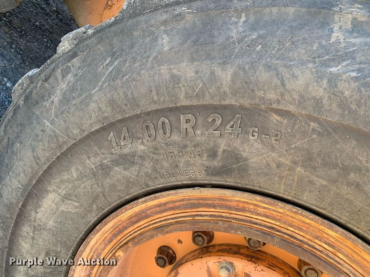 image for item DP8677 2006 Case 865  motor grader