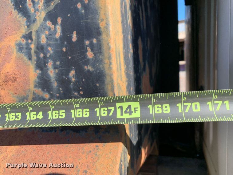 image for item DP8678 1998 International 4900  dump truck