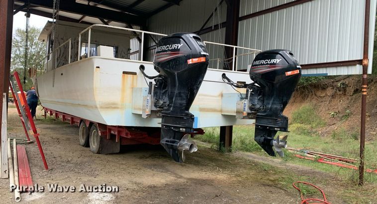 image for item DP8696 1971 River Queen Riverque 43  boat