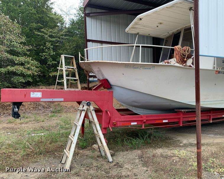 image for item DP8696 1971 River Queen Riverque 43  boat
