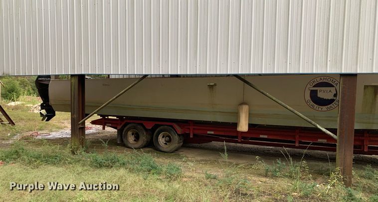 image for item DP8696 1971 River Queen Riverque 43  boat