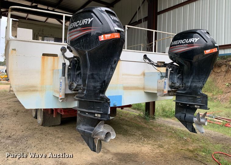 image for item DP8696 1971 River Queen Riverque 43  boat