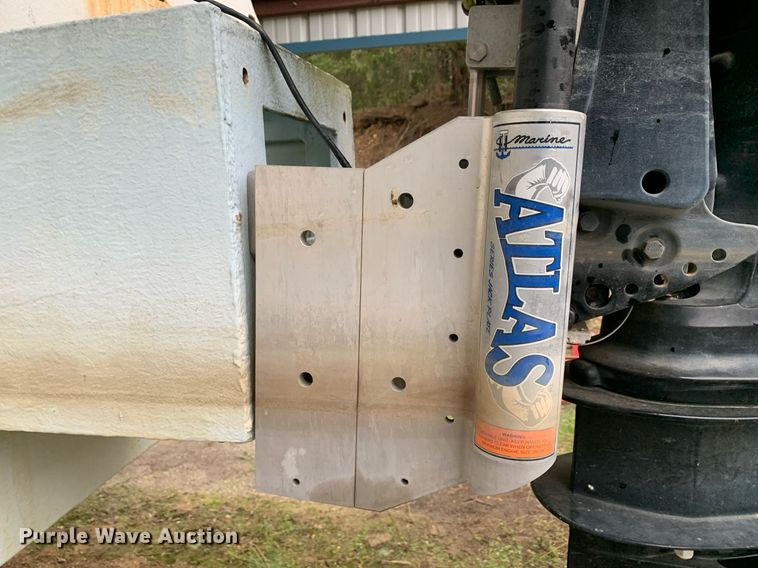 image for item DP8696 1971 River Queen Riverque 43  boat