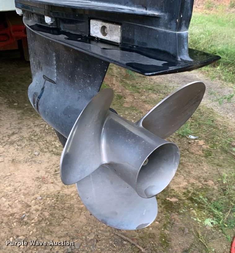 image for item DP8696 1971 River Queen Riverque 43  boat