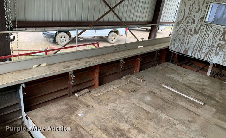 image for item DP8696 1971 River Queen Riverque 43  boat