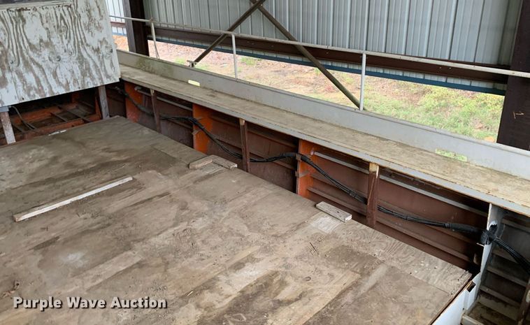 image for item DP8696 1971 River Queen Riverque 43  boat