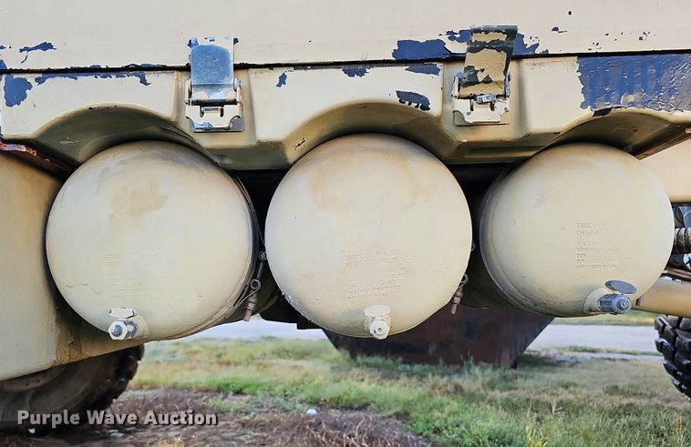 image for item DQ0334 1999 Stewart & Stevenson M 1079  truck cab and chassis